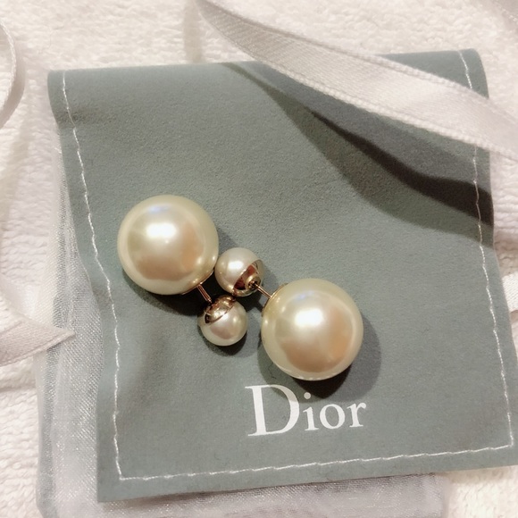 SOLD - Picture 4 of 7